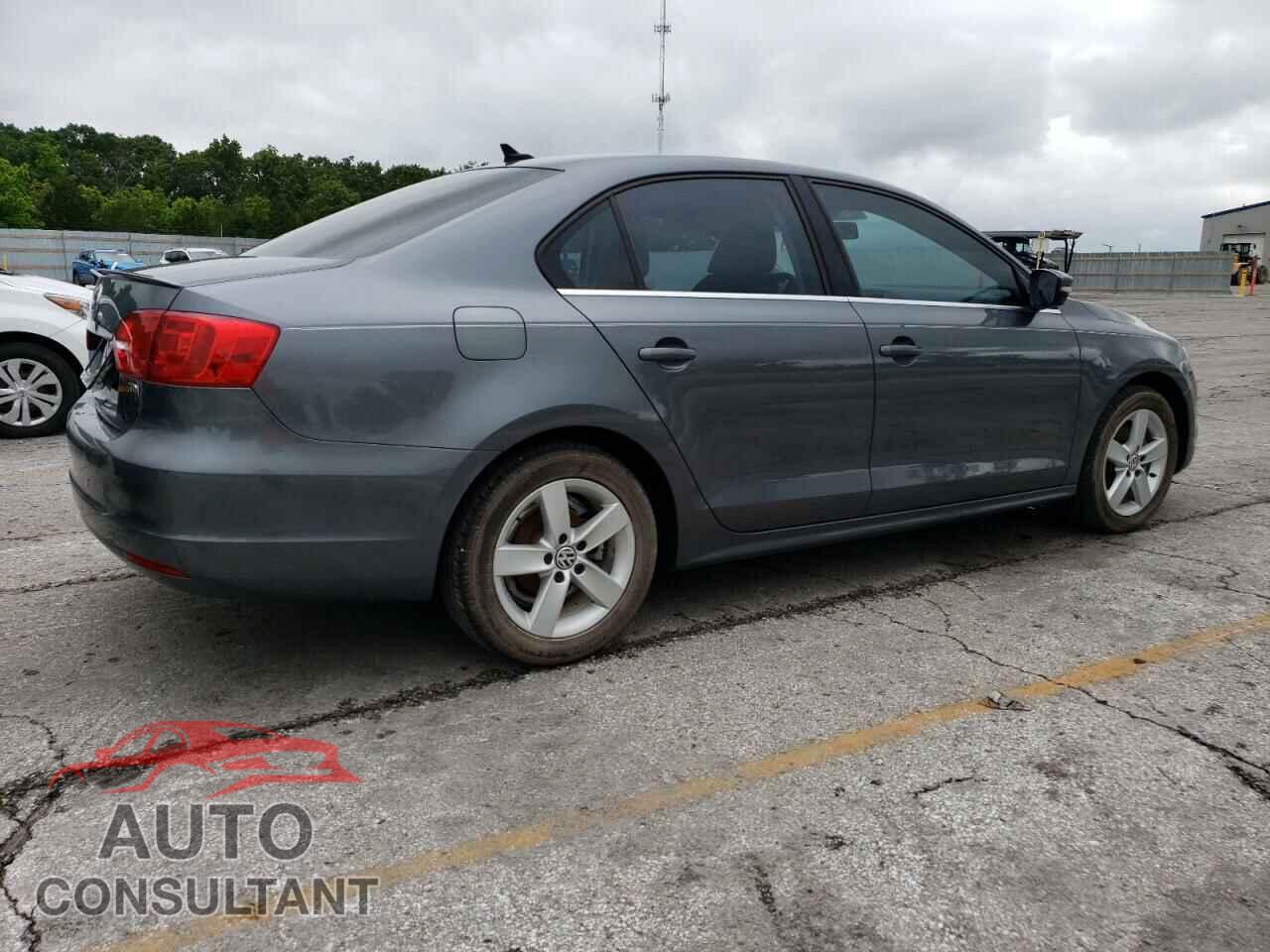 VOLKSWAGEN JETTA 2014 - 3VWLL7AJ7EM374871
