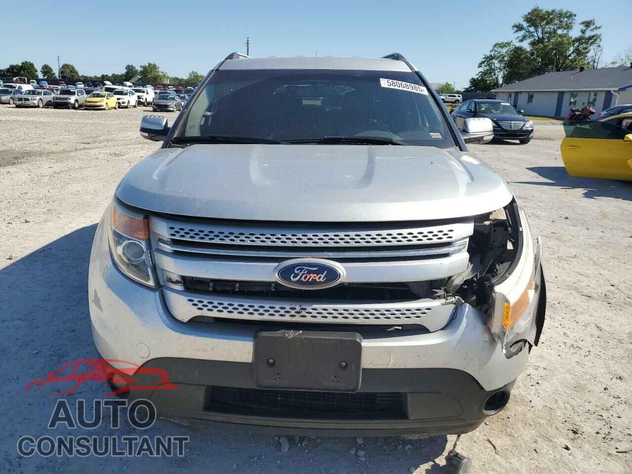 FORD EXPLORER 2013 - 1FM5K7F88DGC11929