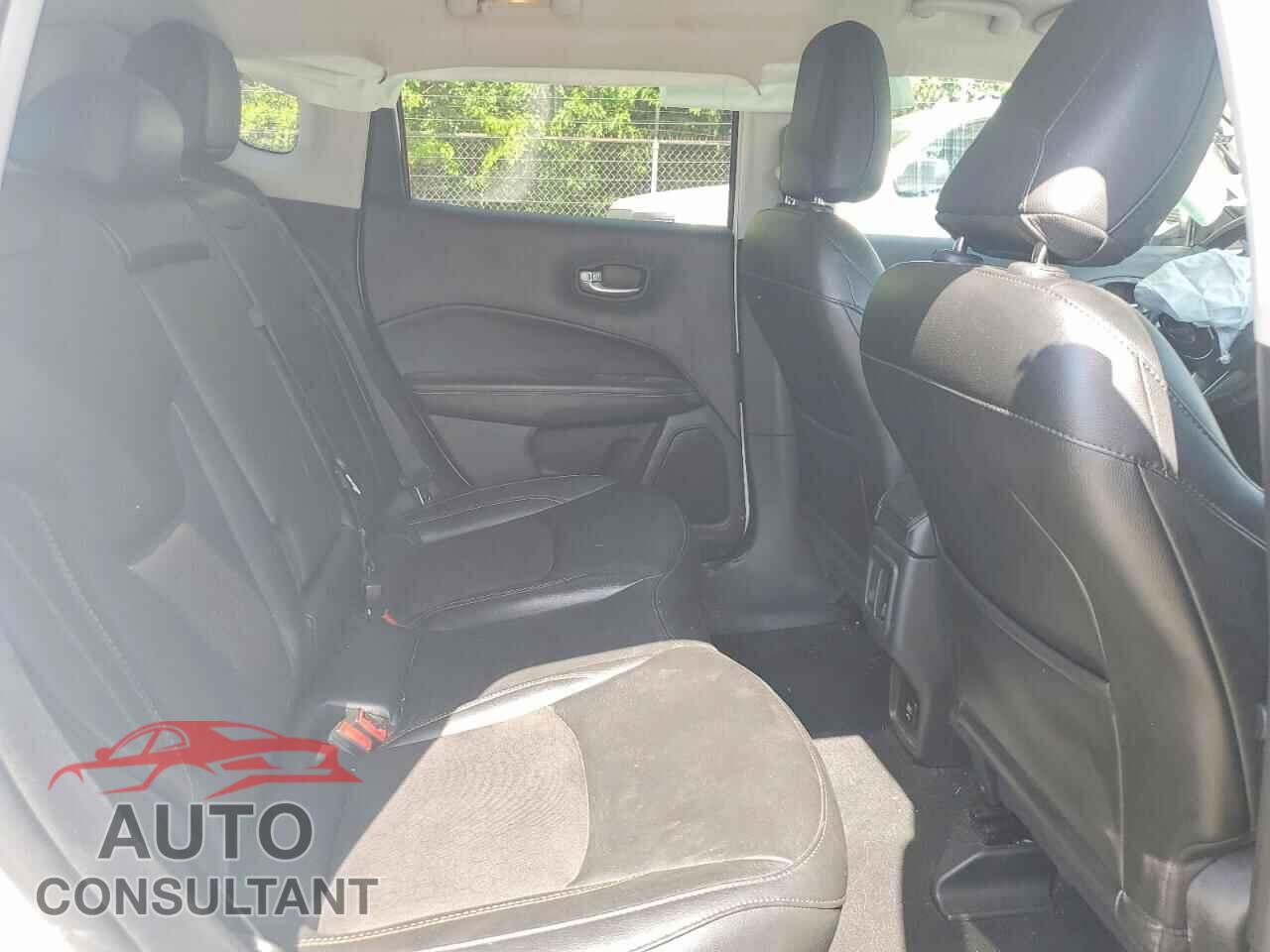 JEEP COMPASS 2020 - 3C4NJCBB5LT253244