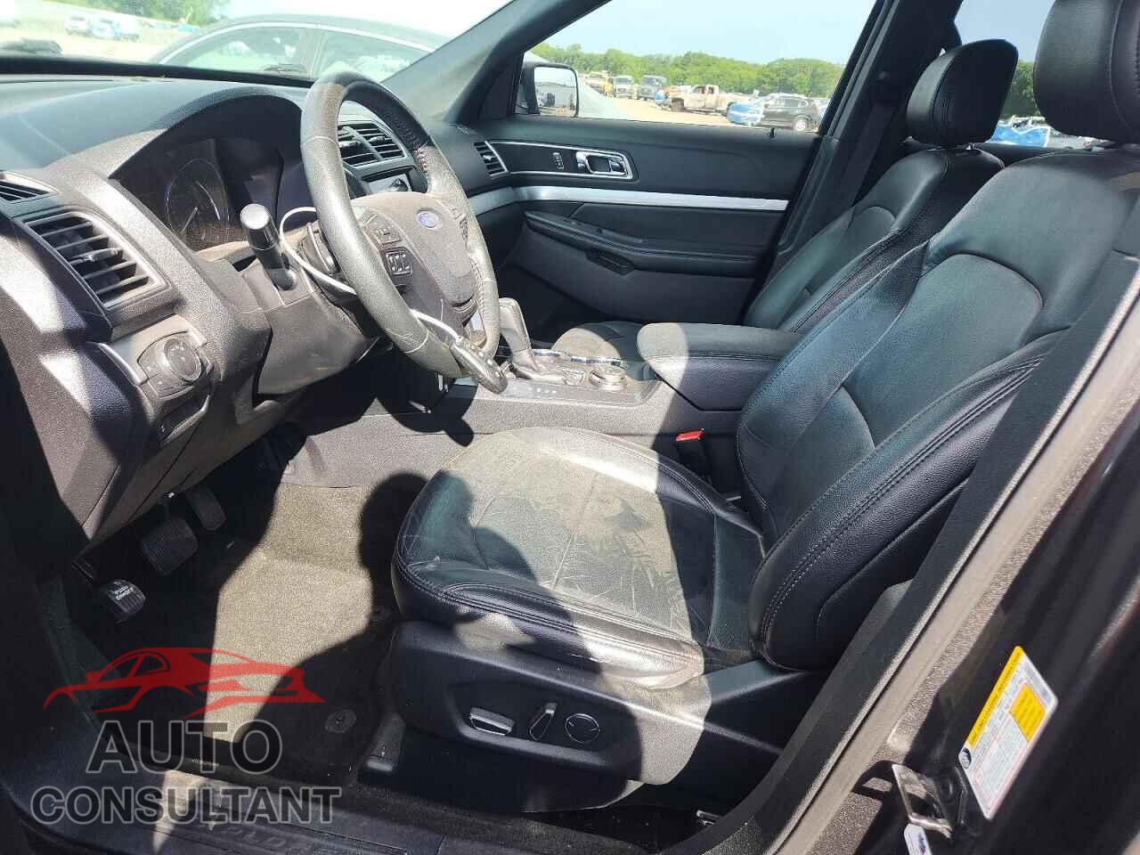 FORD EXPLORER 2017 - 1FM5K8D8XHGD94846