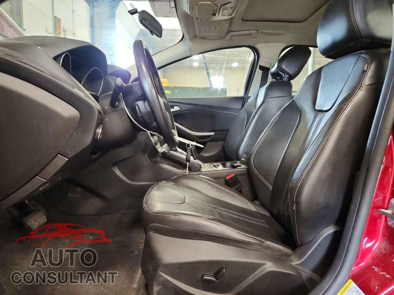 FORD FOCUS 2014 - 1FADP3F25EL149619