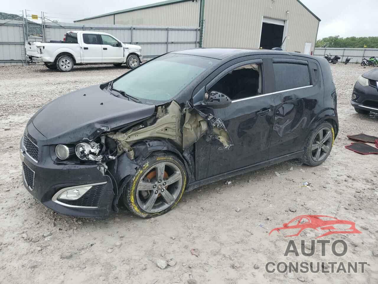 CHEVROLET SONIC 2016 - 1G1JH6SB7G4178126