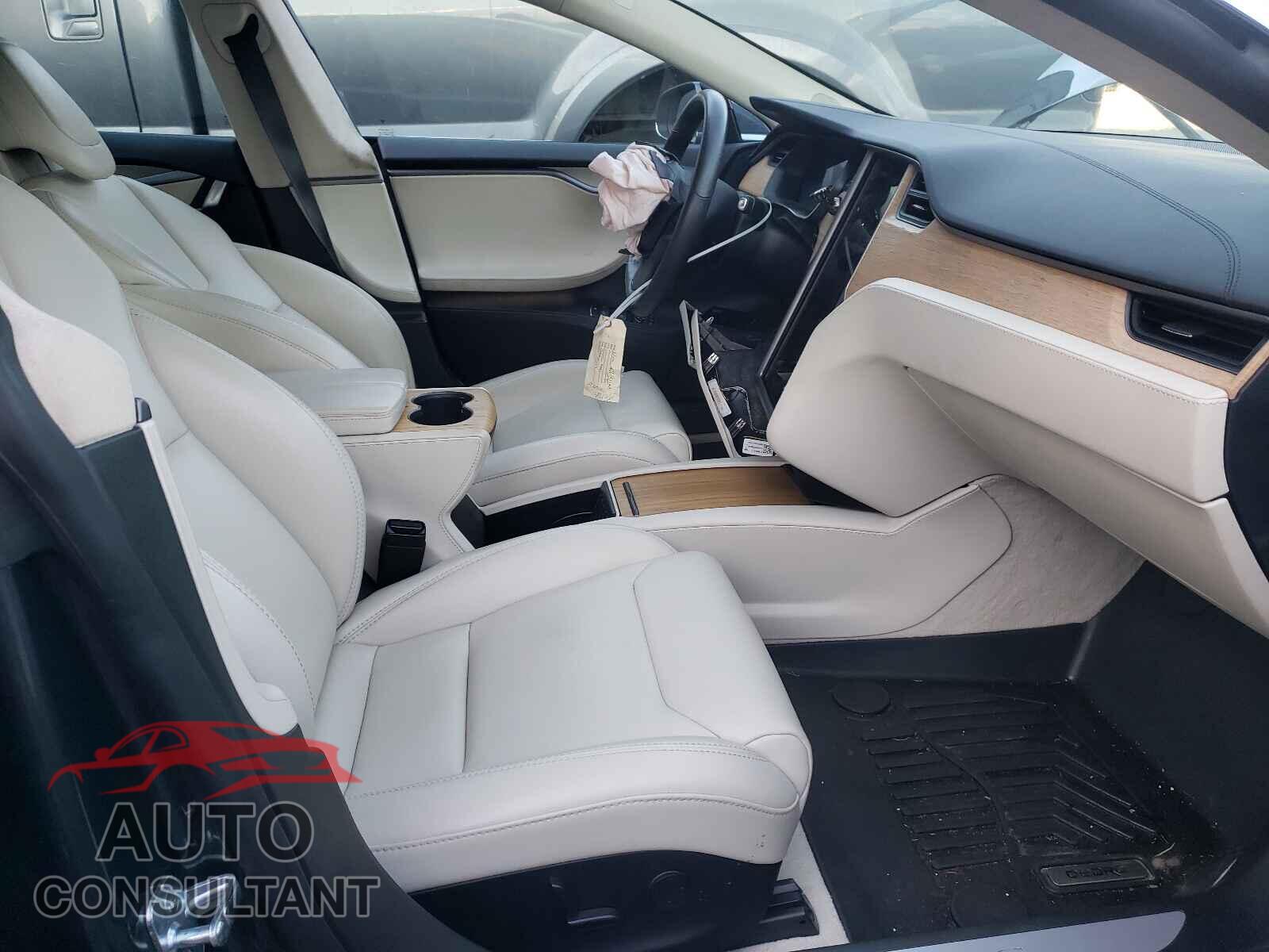 TESLA MODEL S 2018 - 5YJSA1E25JF283570