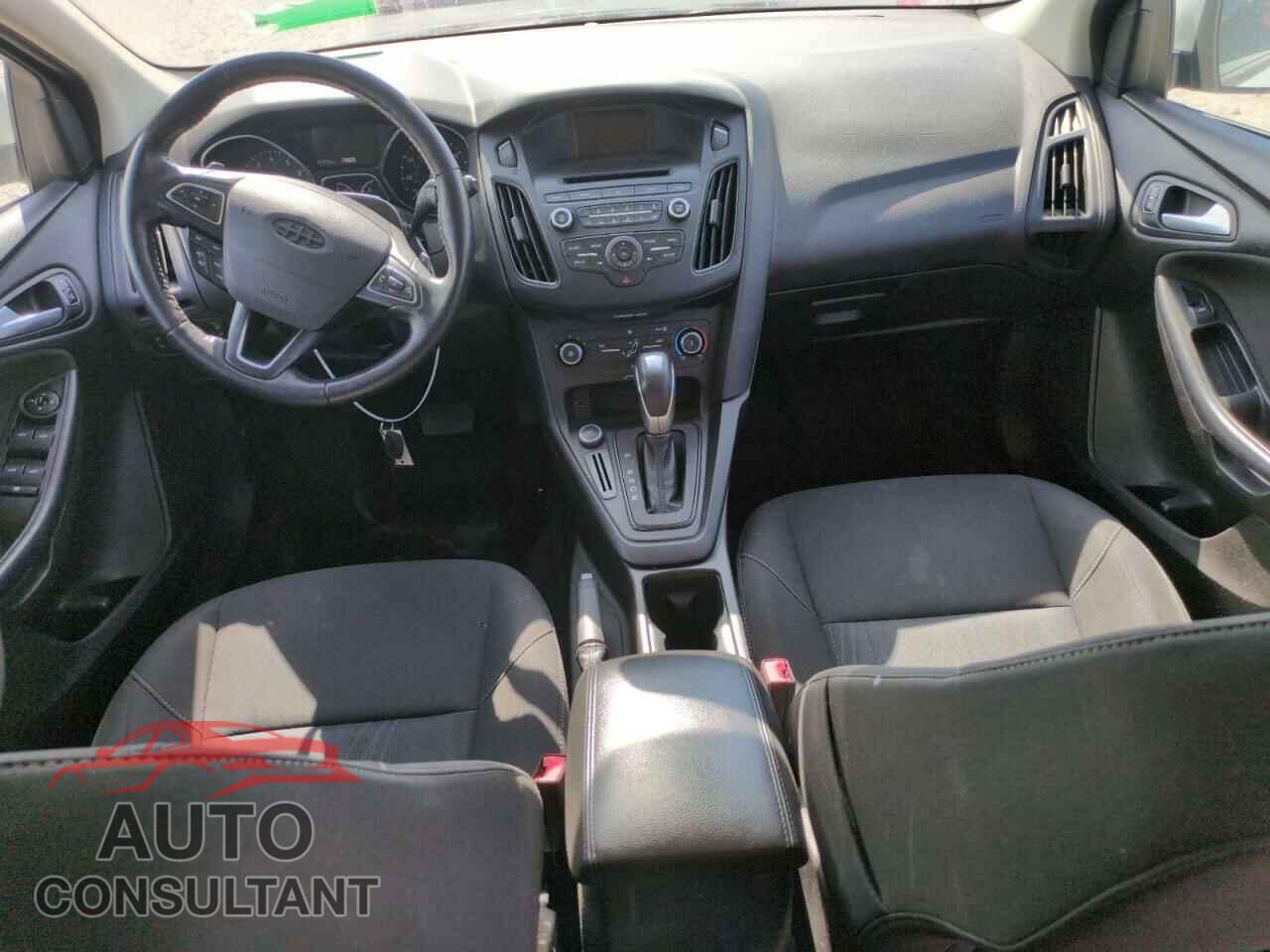 FORD FOCUS 2016 - 1FADP3K26GL293754