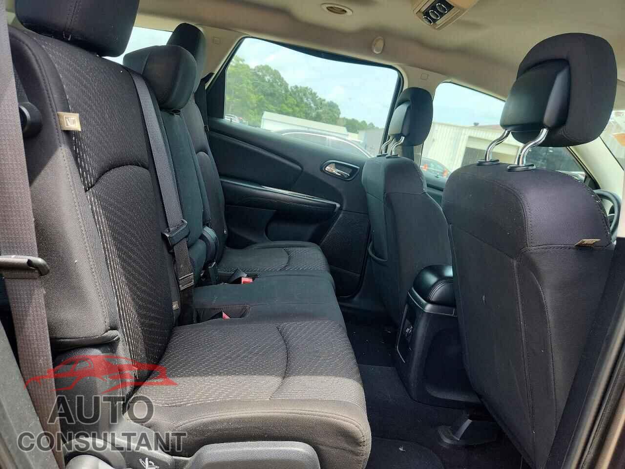 DODGE JOURNEY 2015 - 3C4PDCABXFT559829
