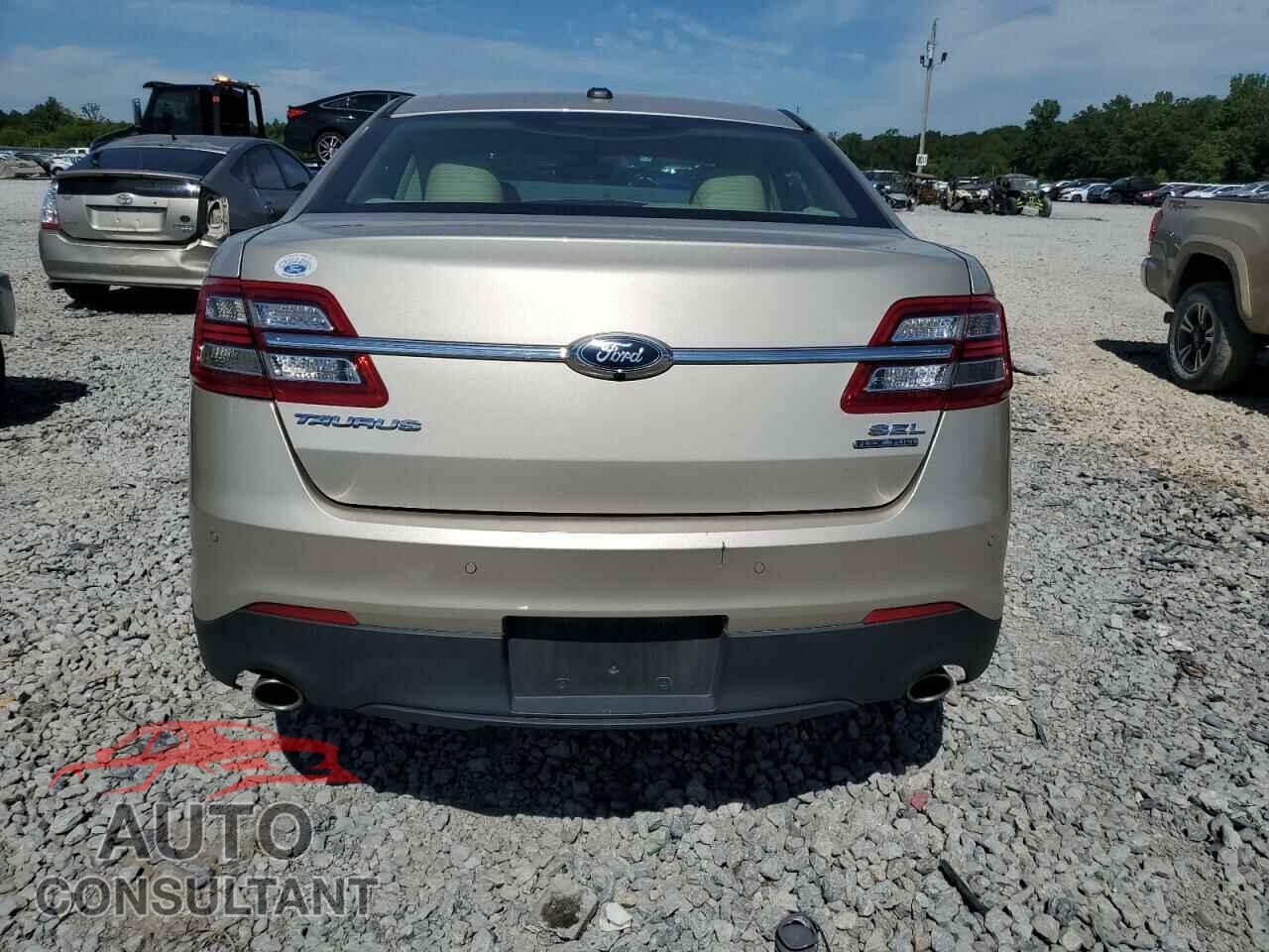 FORD TAURUS 2017 - 1FAHP2E86HG129751