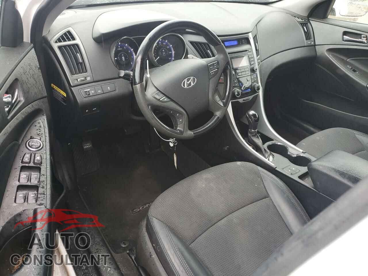 HYUNDAI SONATA 2013 - 5NPEC4AB9DH742085