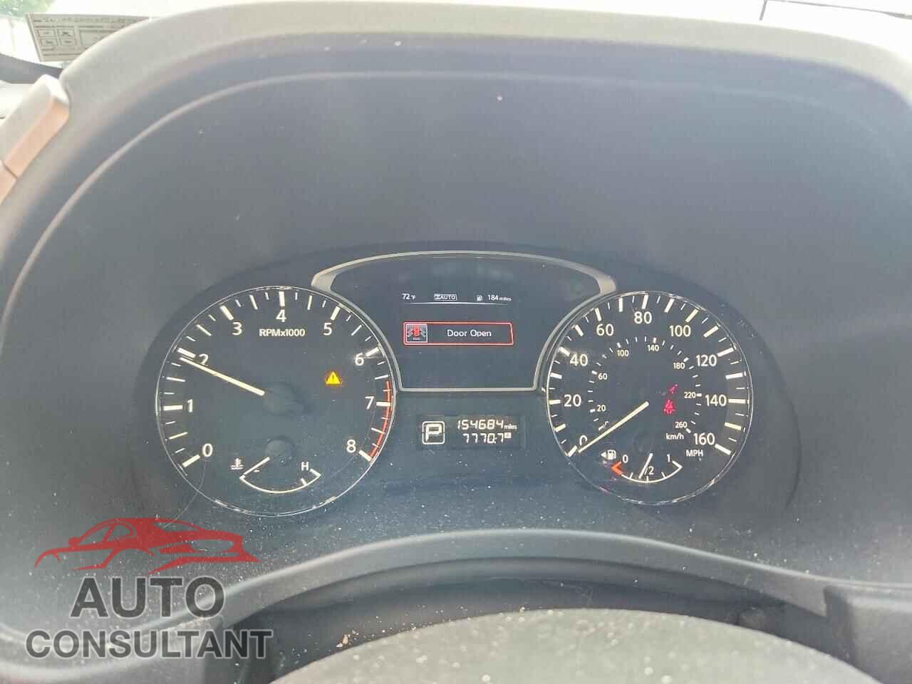 NISSAN PATHFINDER 2015 - 5N1AR2MM3FC689747
