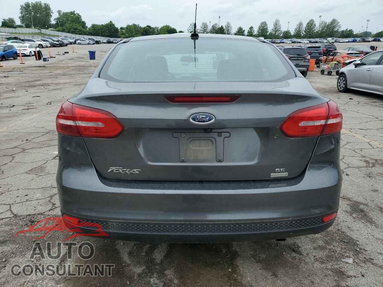 FORD FOCUS 2018 - 1FADP3FE2JL229934