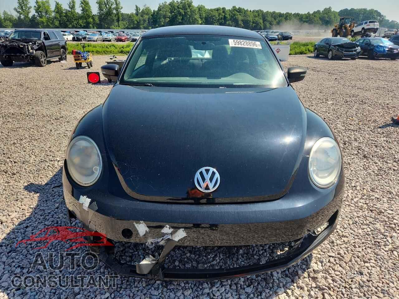 VOLKSWAGEN BEETLE 2012 - 3VWFP7AT6CM646231