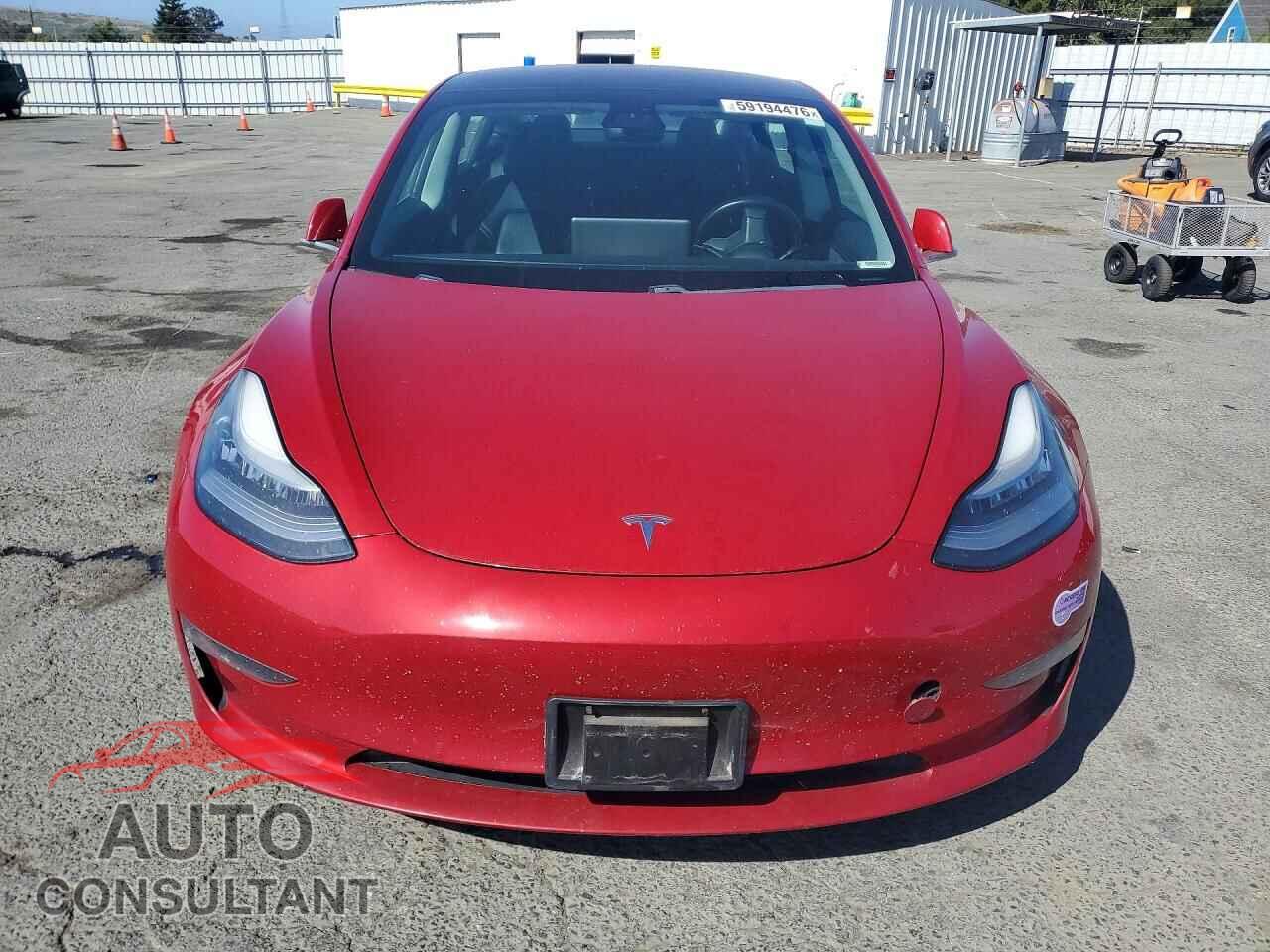 TESLA MODEL 3 2018 - 5YJ3E1EB7JF129726