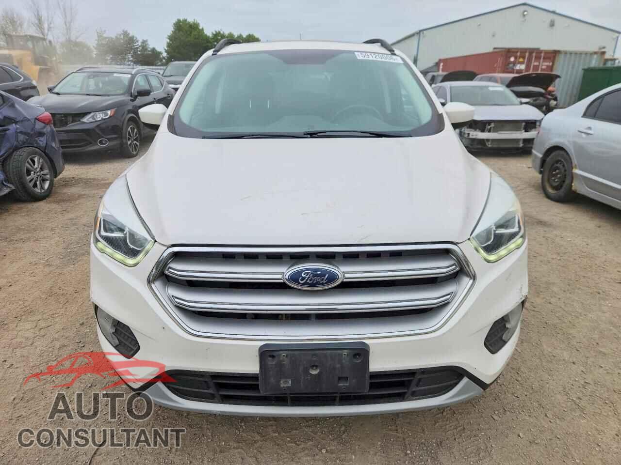 FORD ESCAPE 2017 - 1FMCU9GD9HUB69061