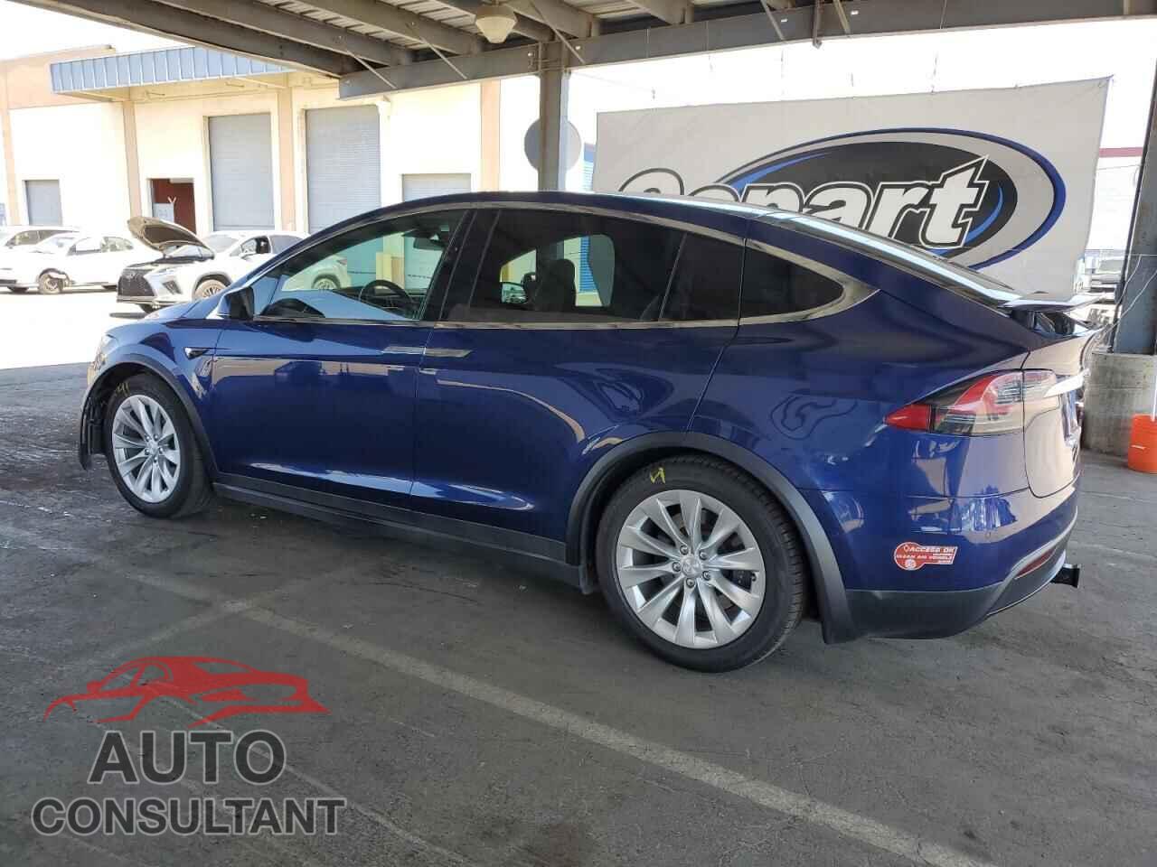 TESLA MODEL X 2017 - 5YJXCDE23HF060312