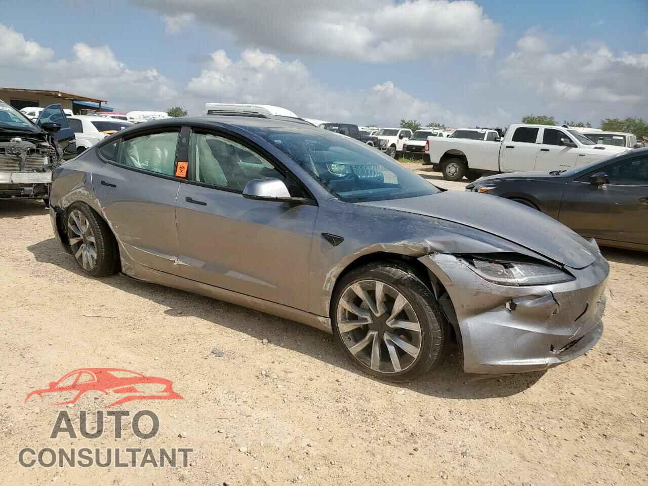 TESLA MODEL 3 2025 - 5YJ3E1EA0SF878134