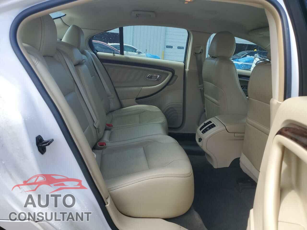 FORD TAURUS 2014 - 1FAHP2F89EG120939