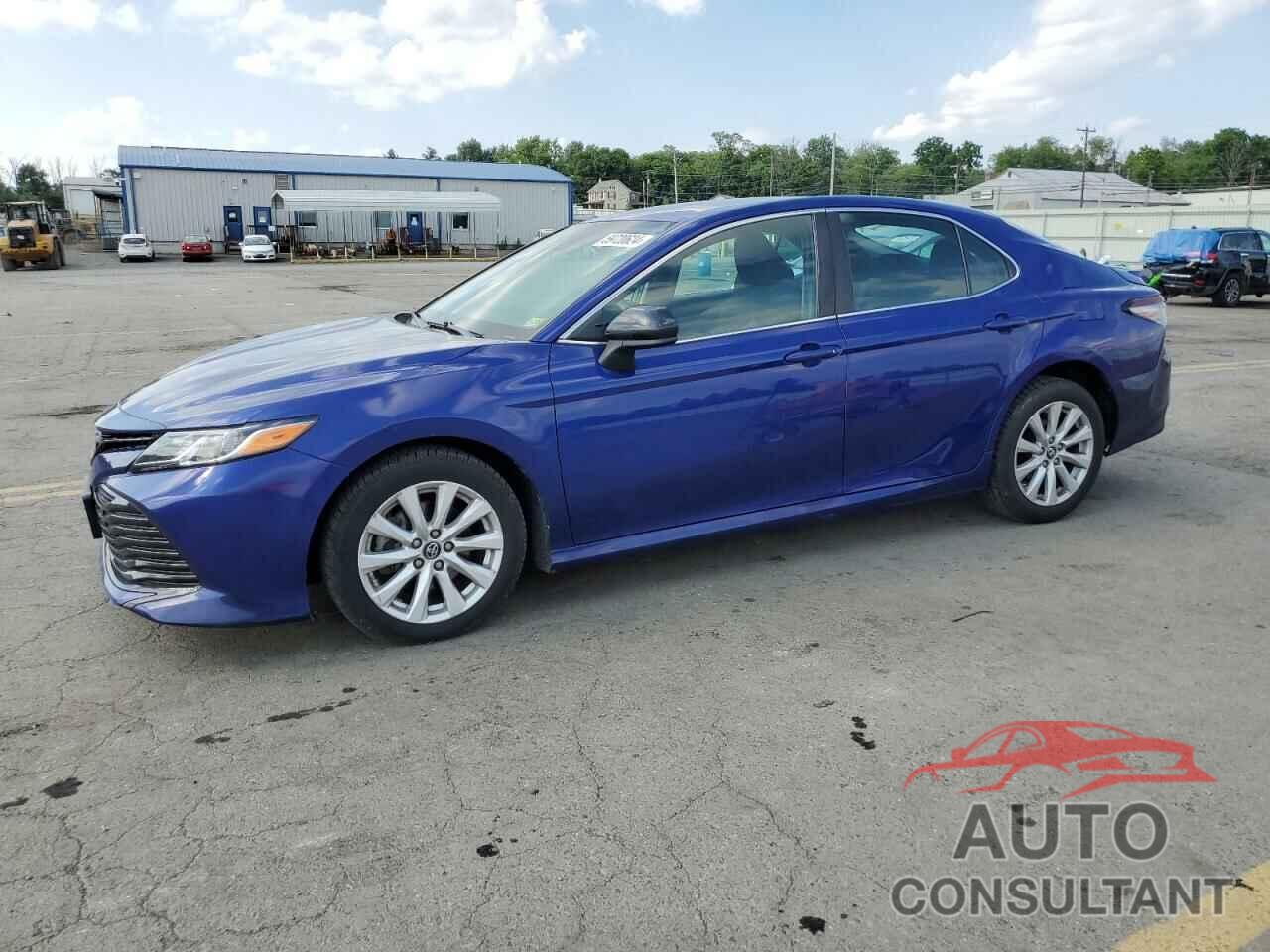 TOYOTA CAMRY 2018 - 4T1B11HK9JU586544