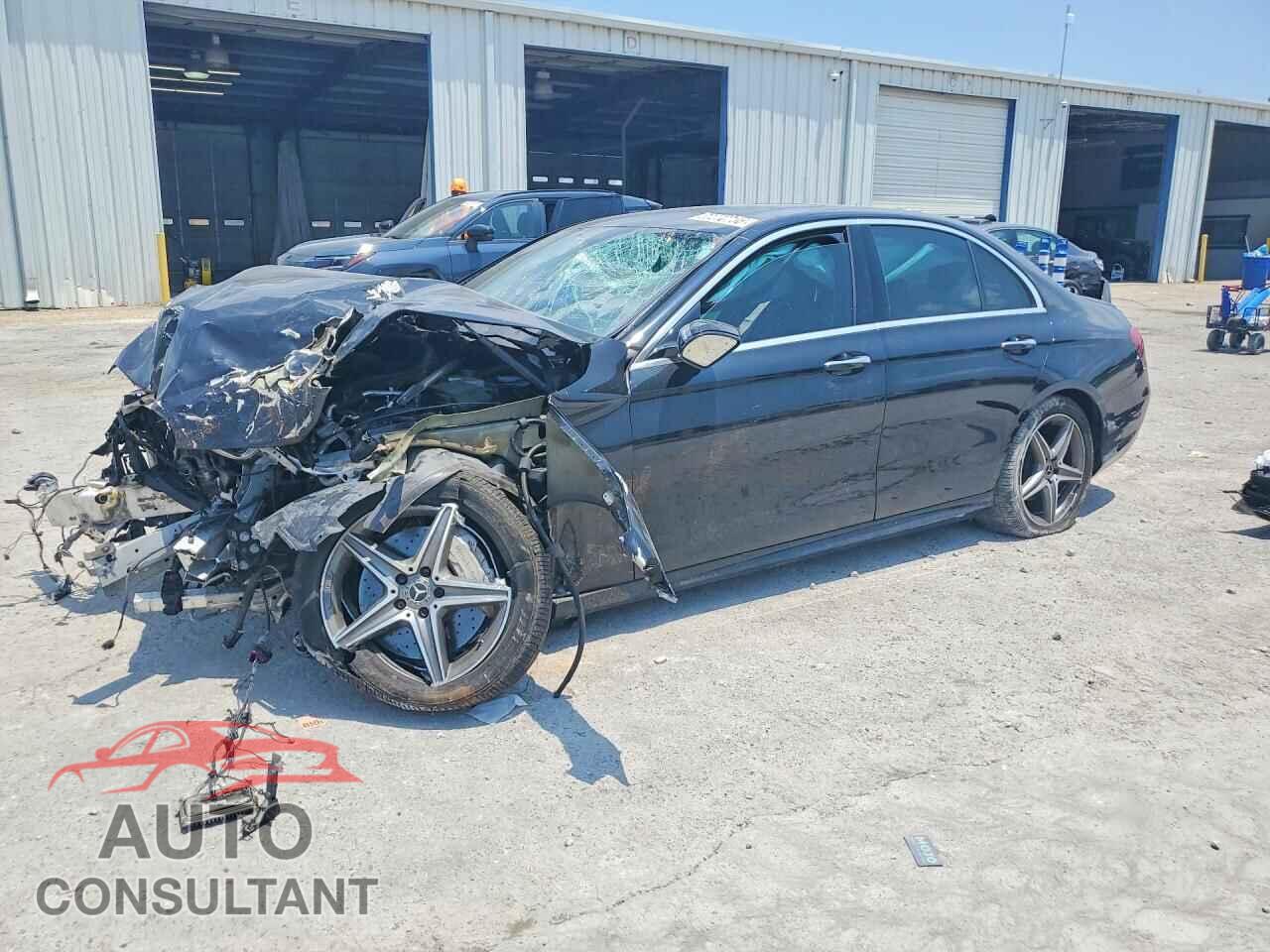MERCEDES-BENZ E-CLASS 2017 - WDDZF4KB2HA241601