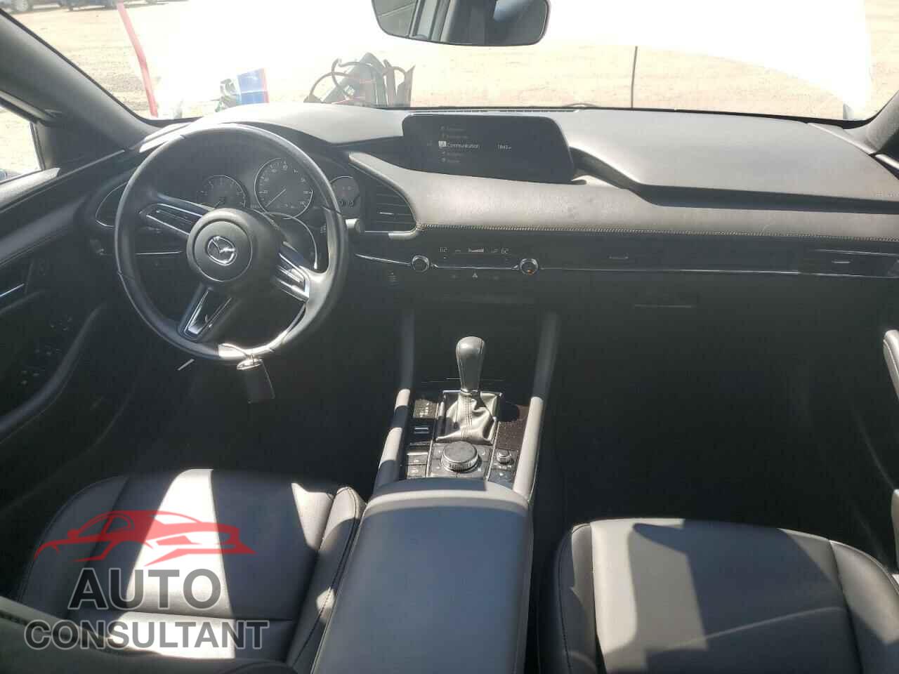 MAZDA 3 2019 - JM1BPBJM4K1122360