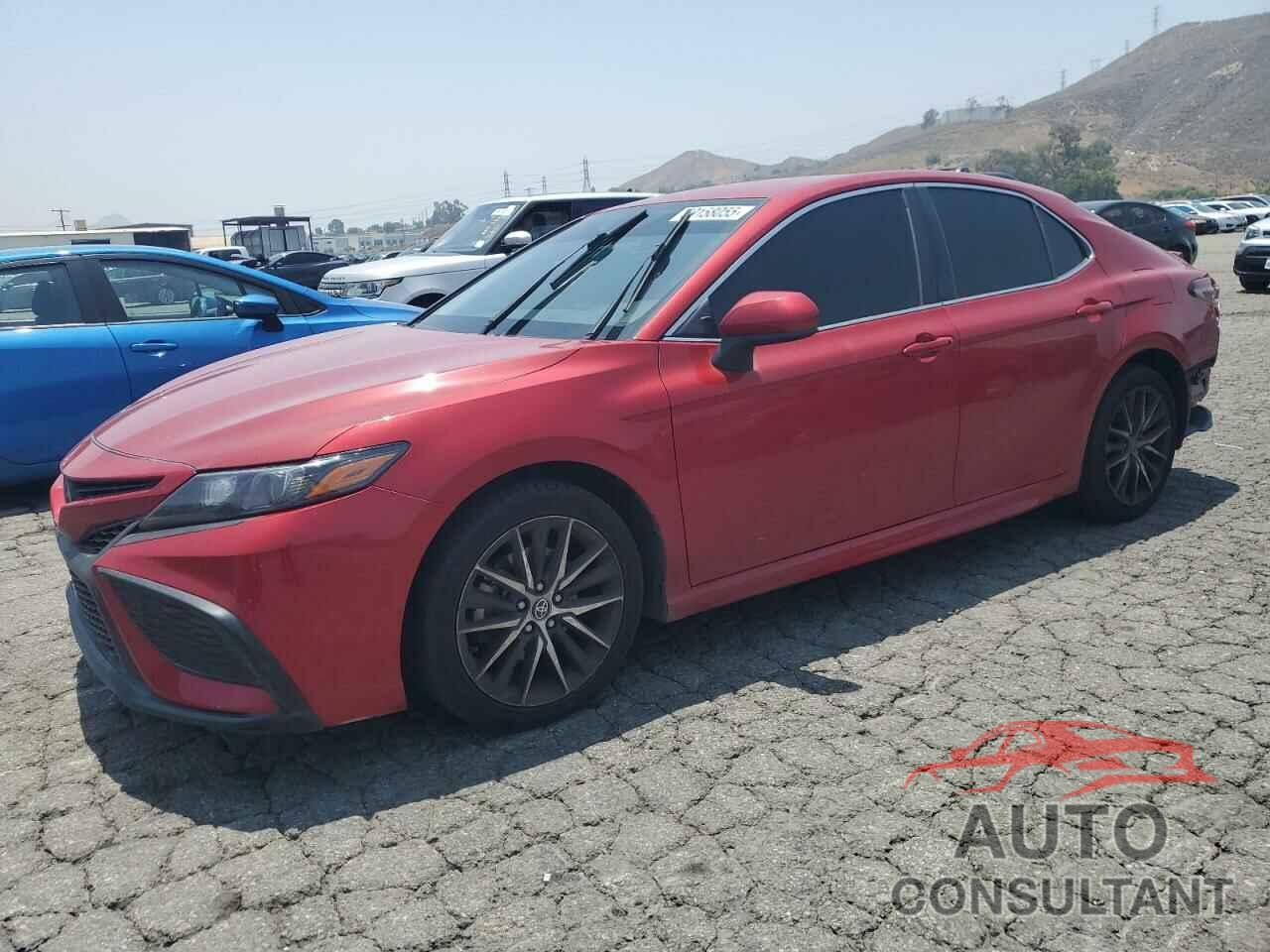TOYOTA CAMRY 2021 - 4T1G11AK5MU483173