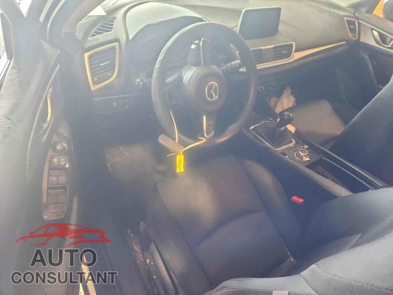 MAZDA 3 2017 - 3MZBN1K71HM106246