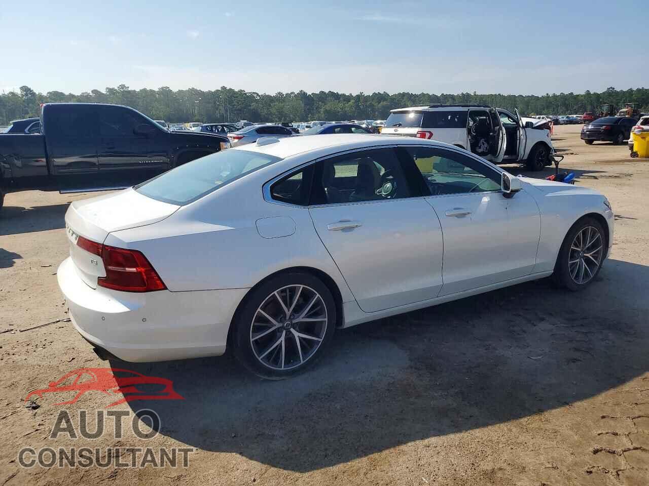 VOLVO S90 2017 - YV1102AK3H1010182
