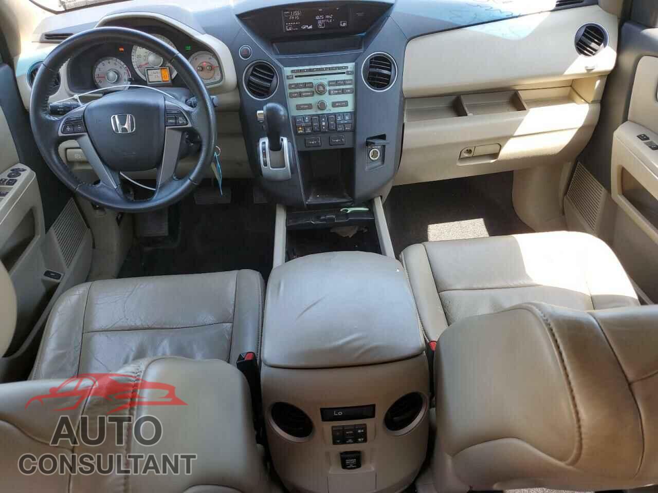 HONDA PILOT 2011 - 5FNYF3H52BB030236