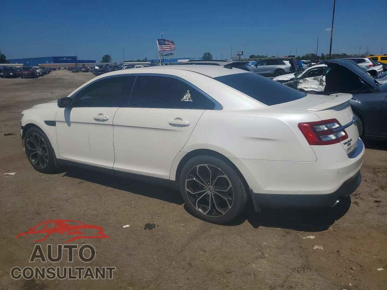 FORD TAURUS 2013 - 1FAHP2KT3DG101523