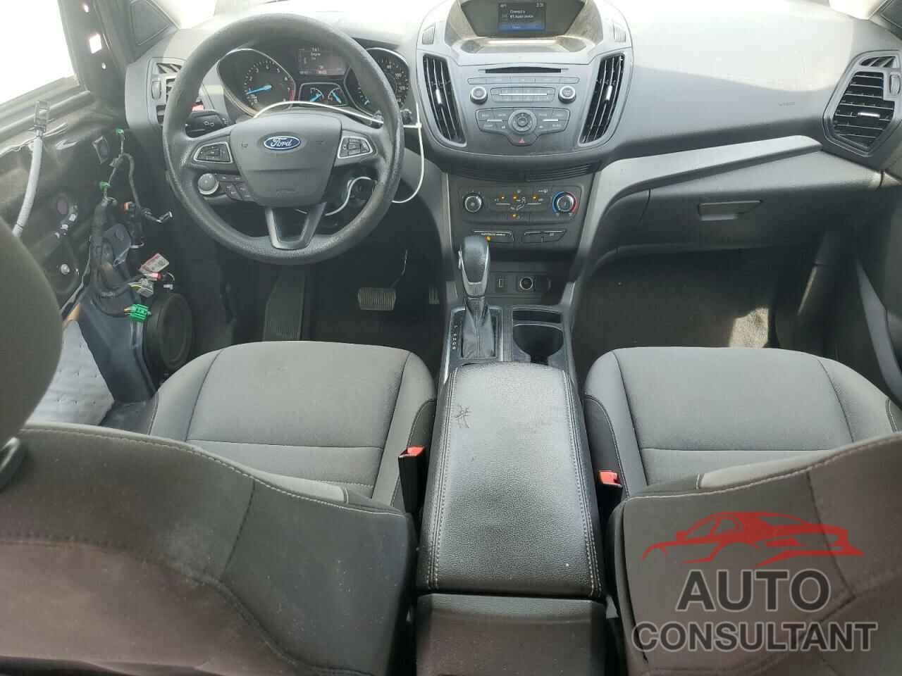 FORD ESCAPE 2017 - 1FMCU0F7XHUA08550
