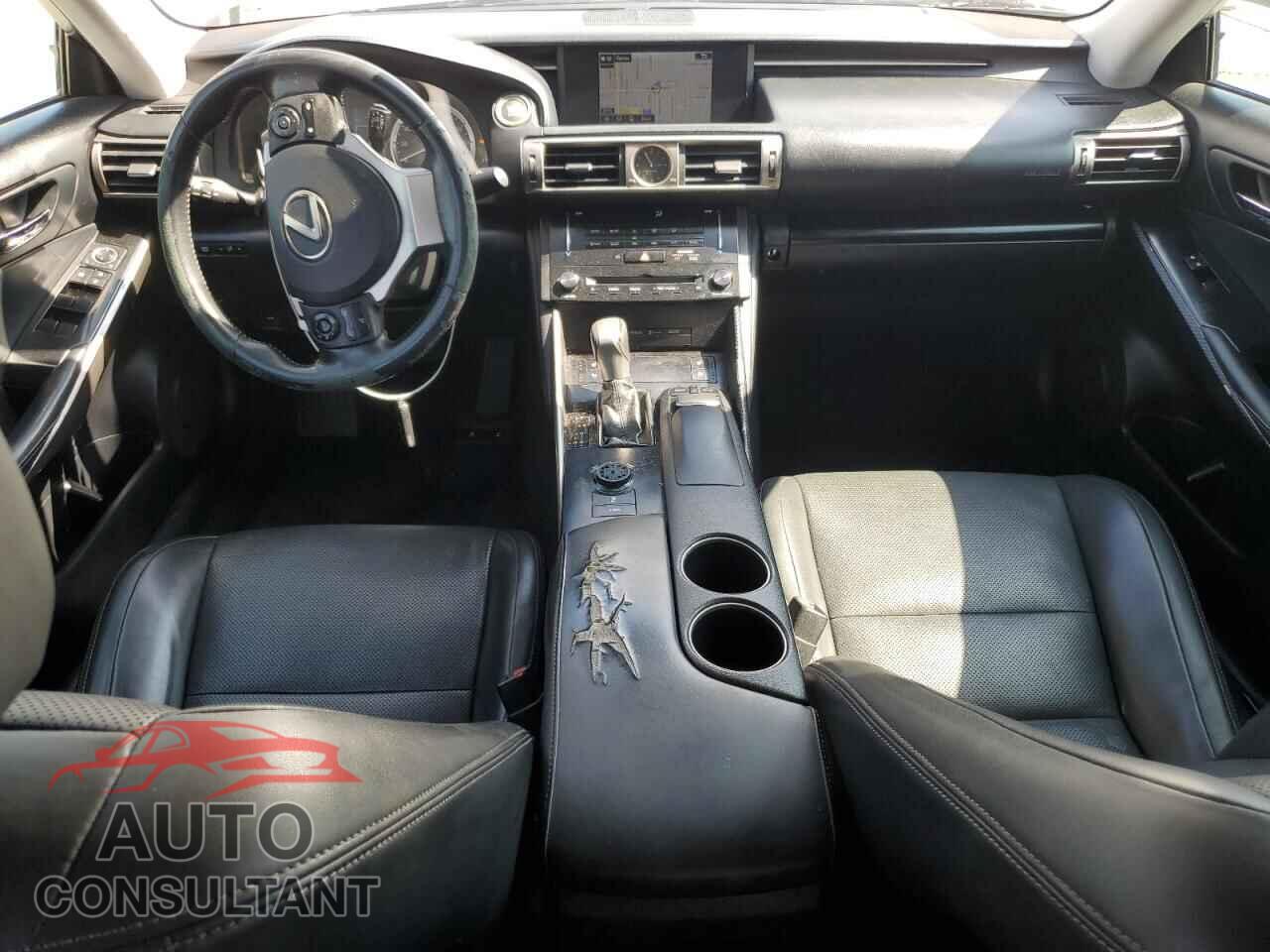 LEXUS IS 2014 - JTHBF1D29E5024377