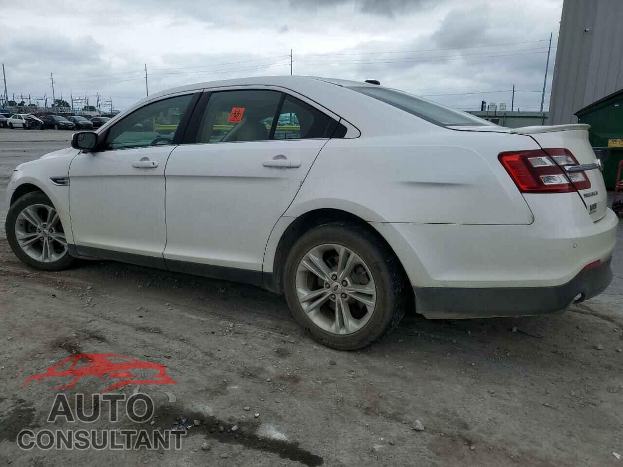 FORD TAURUS 2013 - 1FAHP2E89DG197374