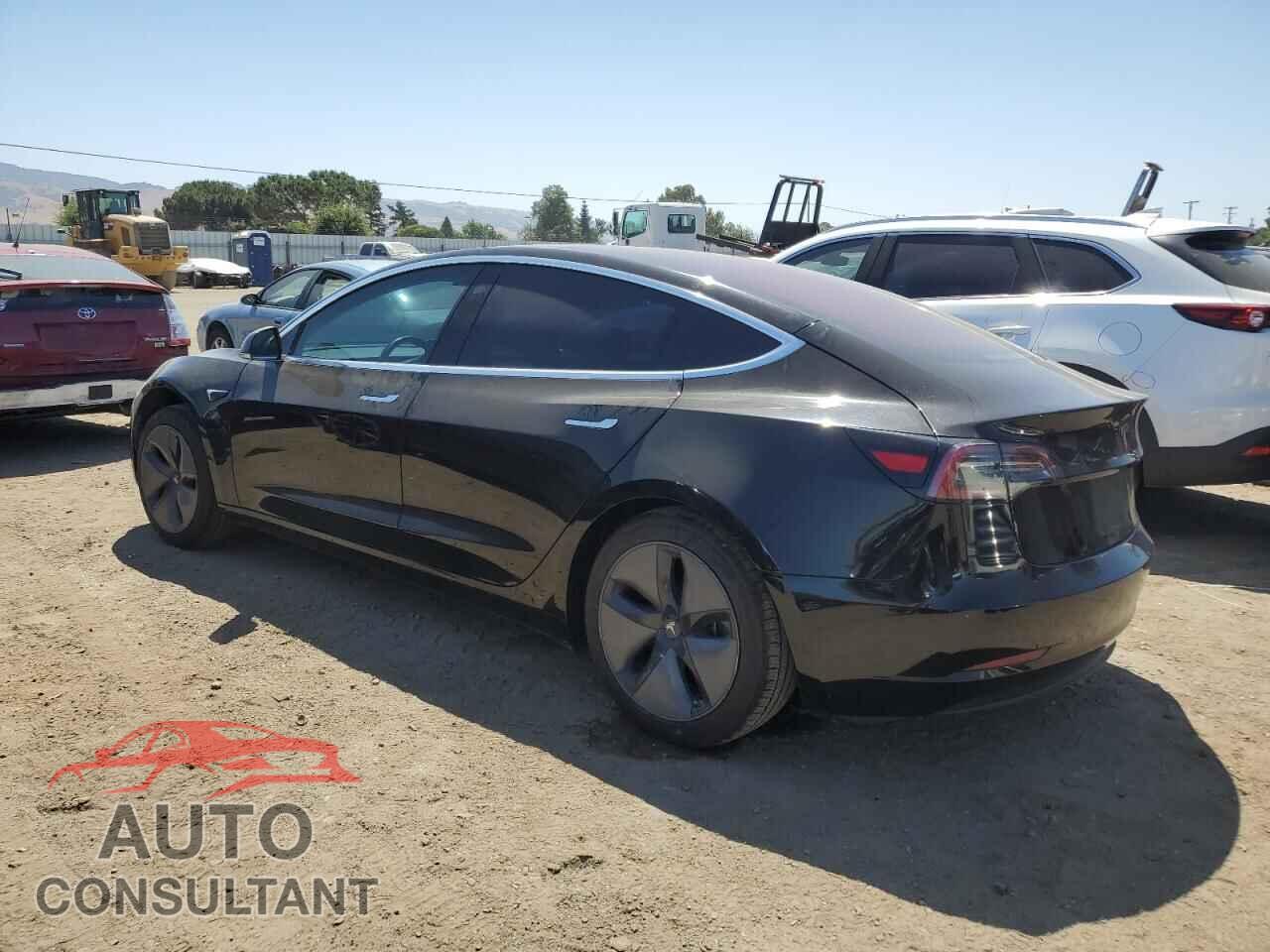TESLA MODEL 3 2018 - 5YJ3E1EA0JF011458