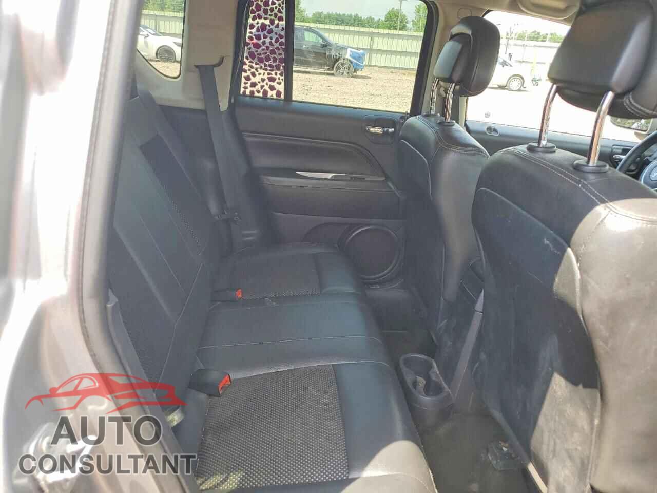 JEEP COMPASS 2015 - 1C4NJDEB3FD323707