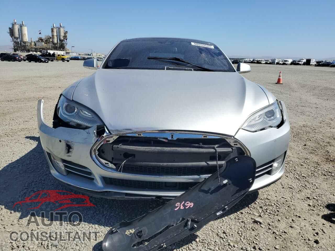 TESLA MODEL S 2016 - 5YJSA1E4XGF115997