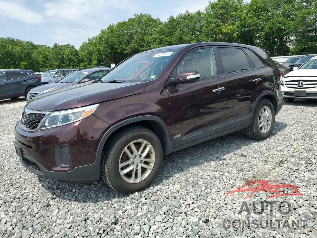 KIA SORENTO 2015 - 5XYKTCA63FG605430
