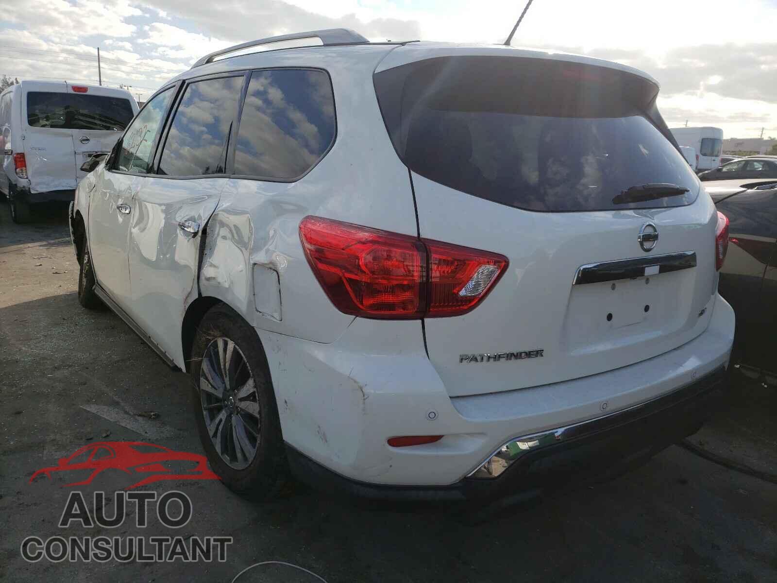NISSAN PATHFINDER 2017 - 5N1DR2MN6HC634573