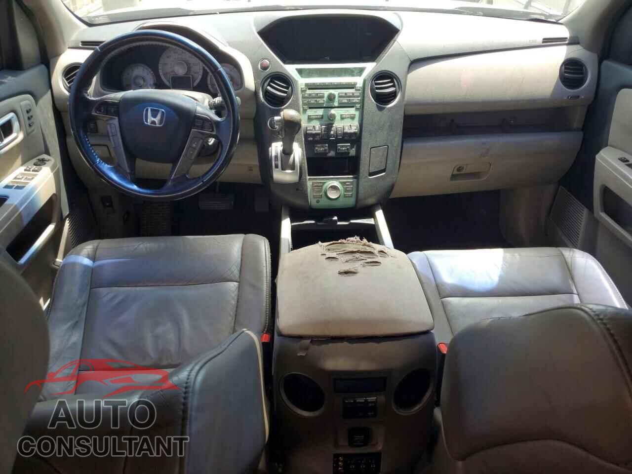 HONDA PILOT 2011 - 5FNYF4H91BB077380