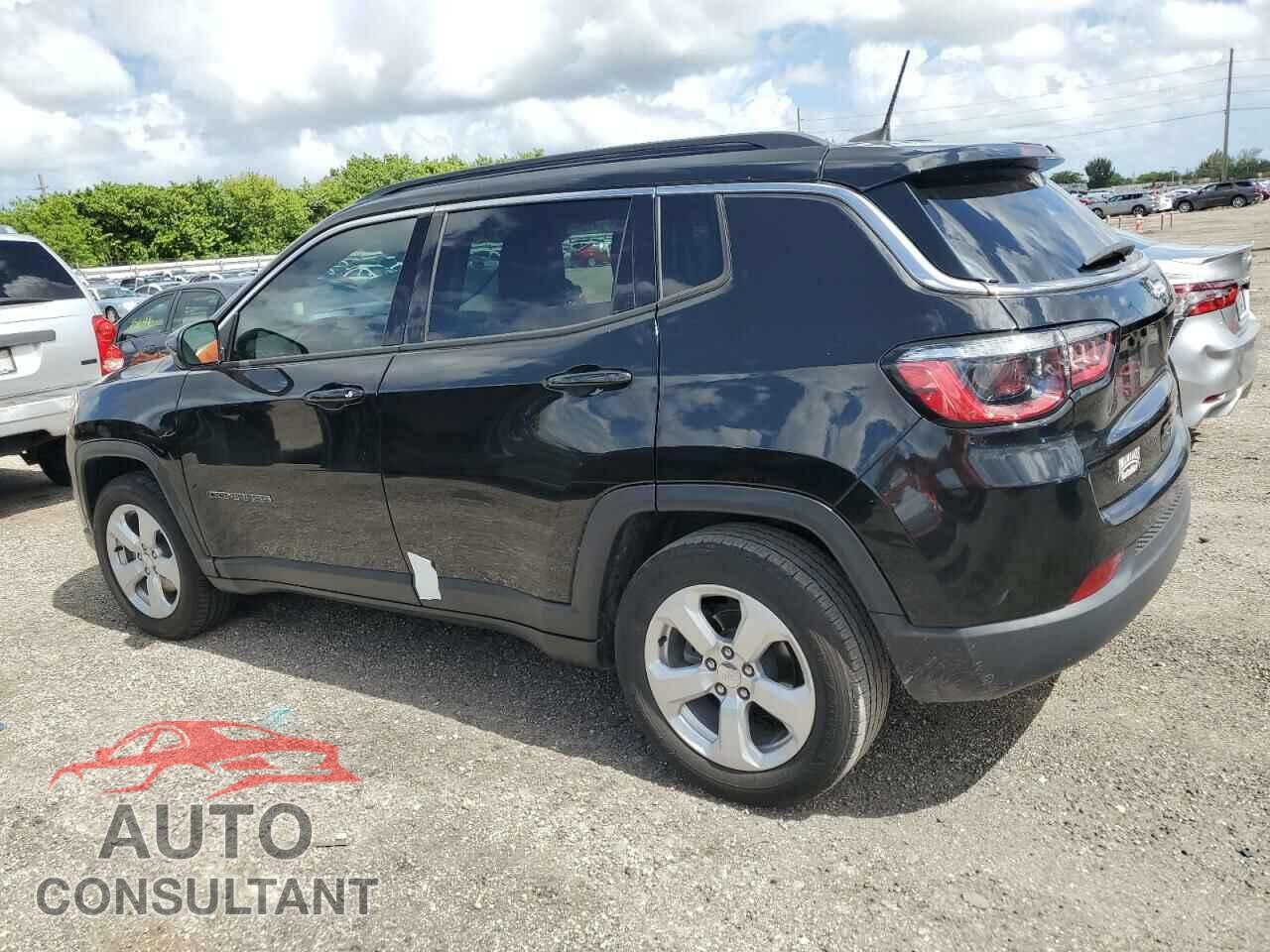 JEEP COMPASS 2021 - 3C4NJCBB8MT552826