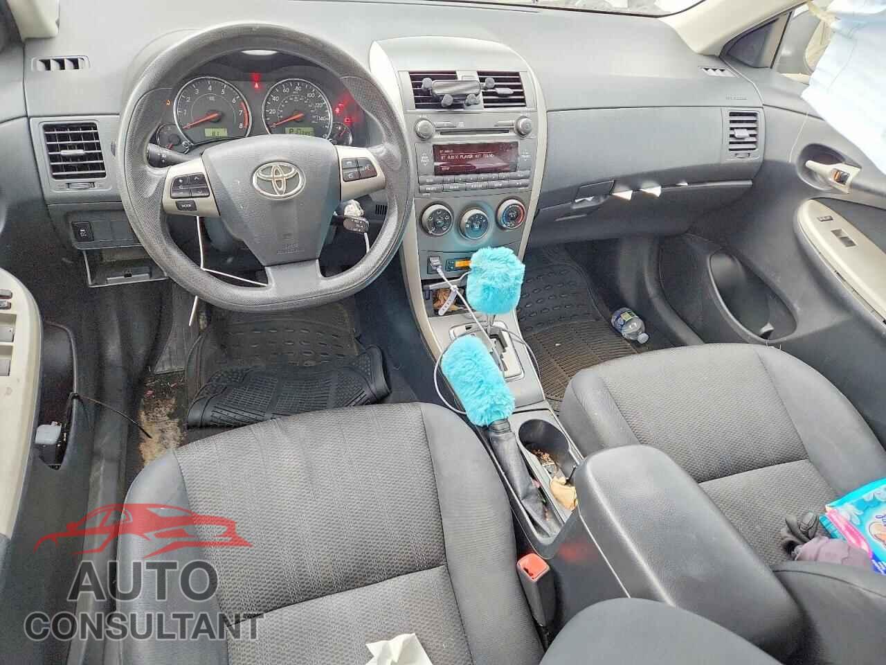 TOYOTA COROLLA 2011 - 2T1BU4EE2BC612749