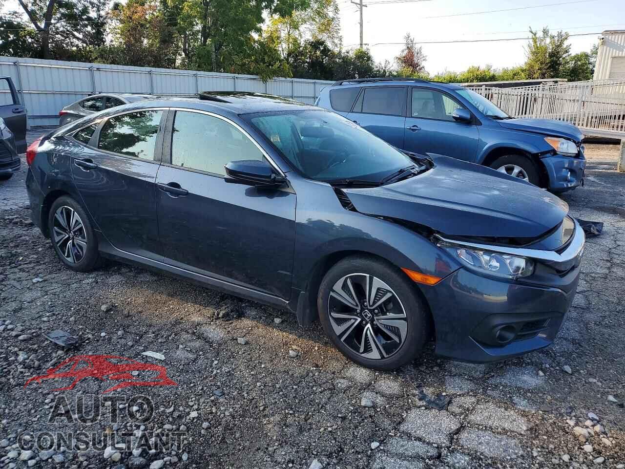 HONDA CIVIC 2018 - JHMFC1F73JX028281