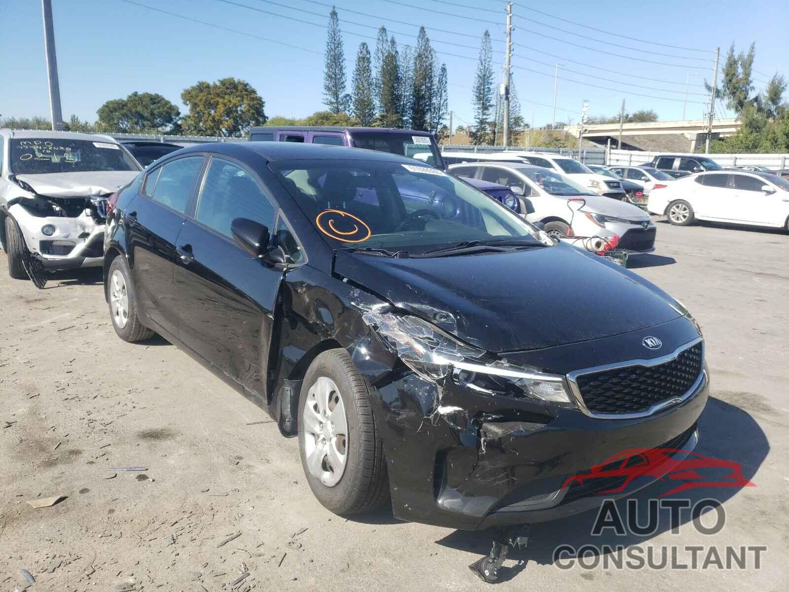 KIA FORTE 2017 - 3KPFK4A75HE156349
