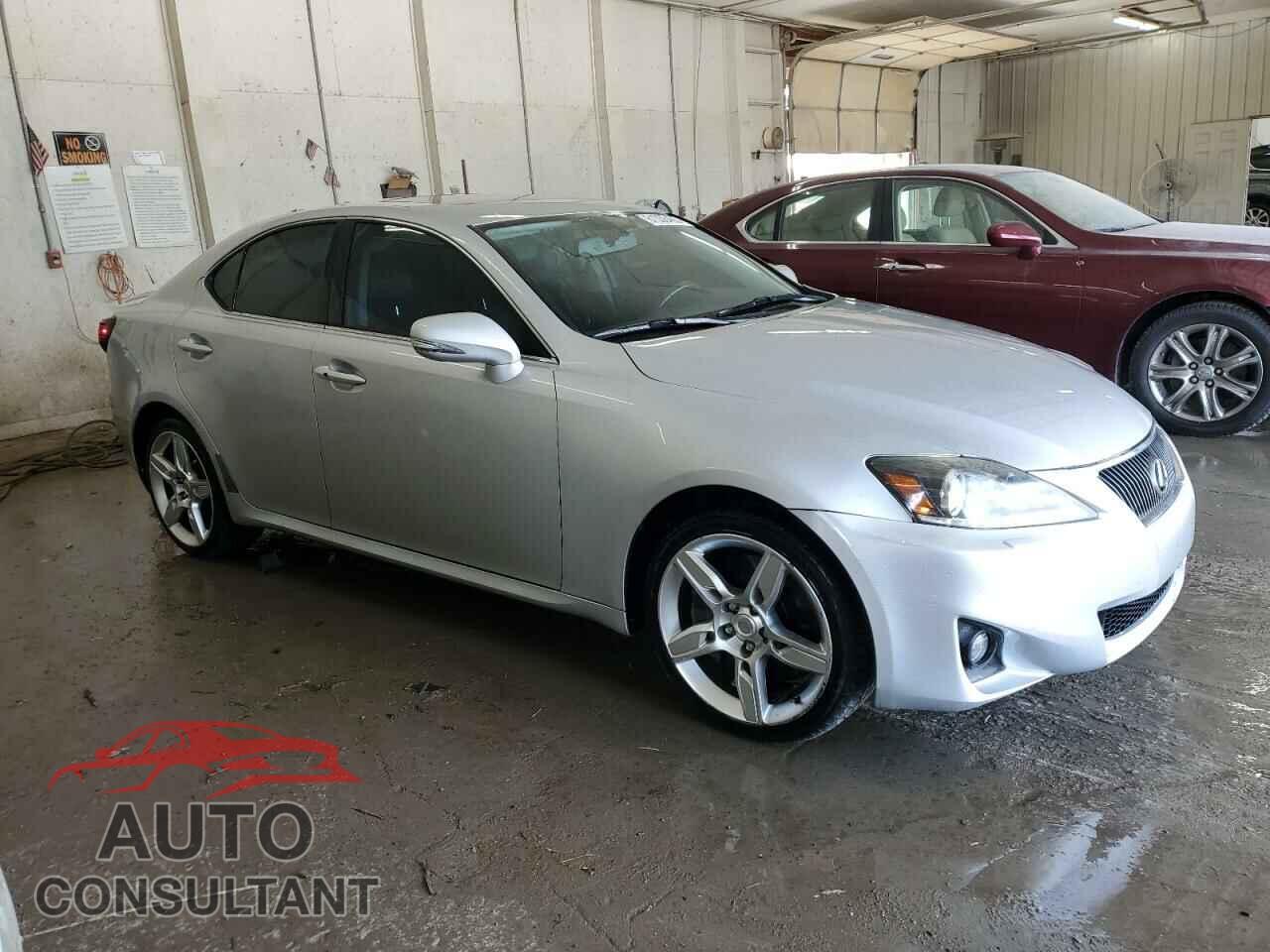 LEXUS IS 2011 - JTHCE5C24B5000693