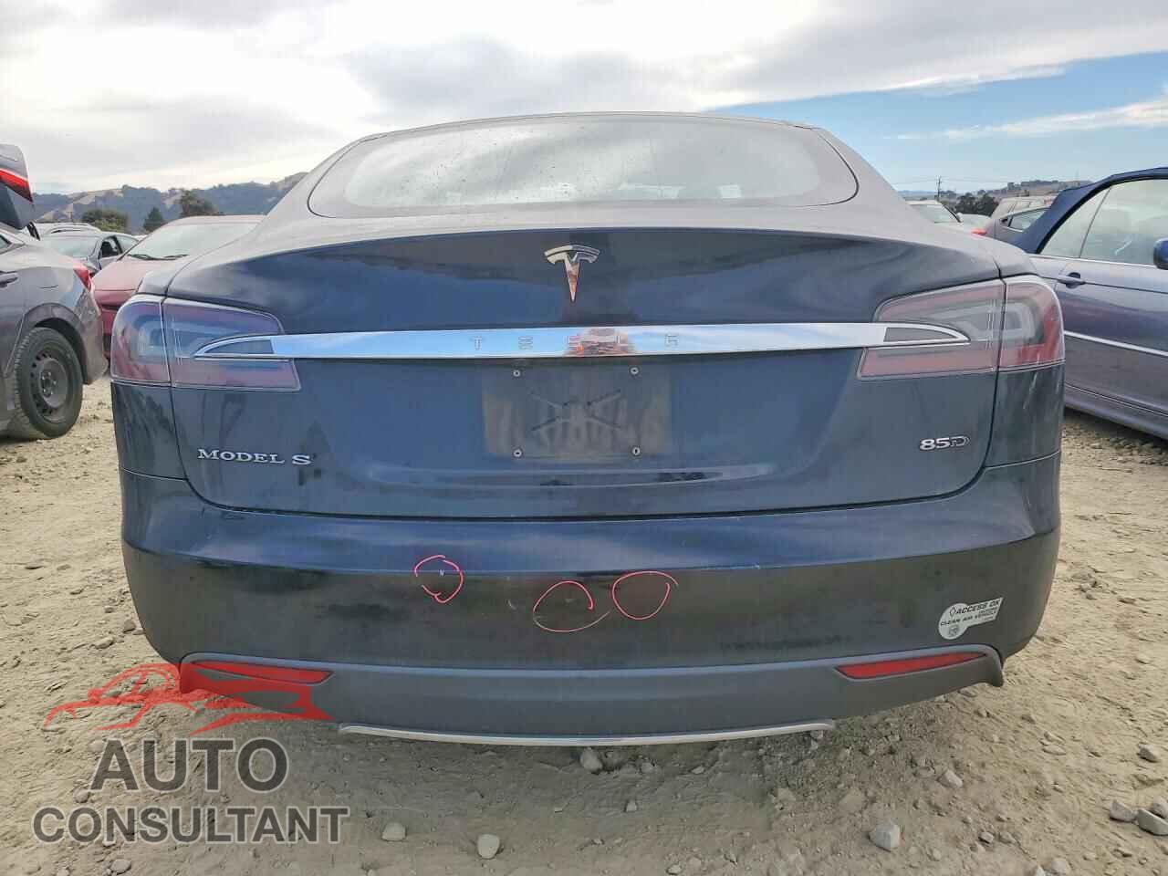 TESLA MODEL S 2015 - 5YJSA1H27FF085267