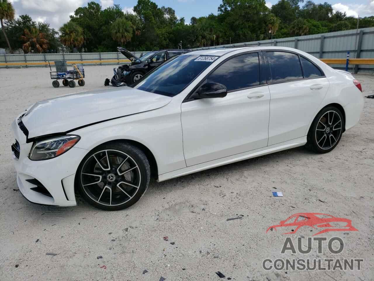 MERCEDES-BENZ C-CLASS 2019 - 55SWF8DB3KU297495