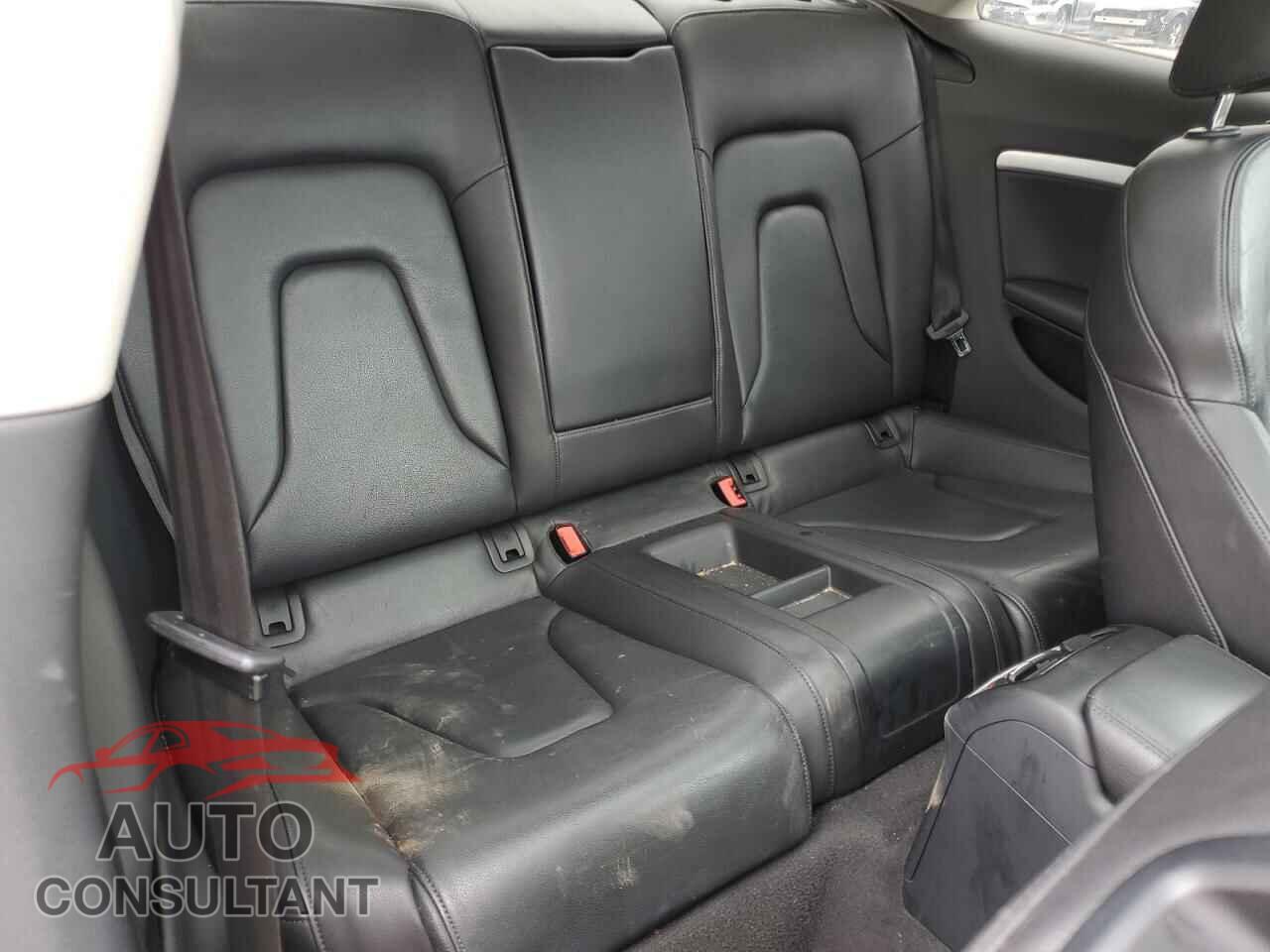 AUDI A5 2012 - WAURFAFR1CA001347
