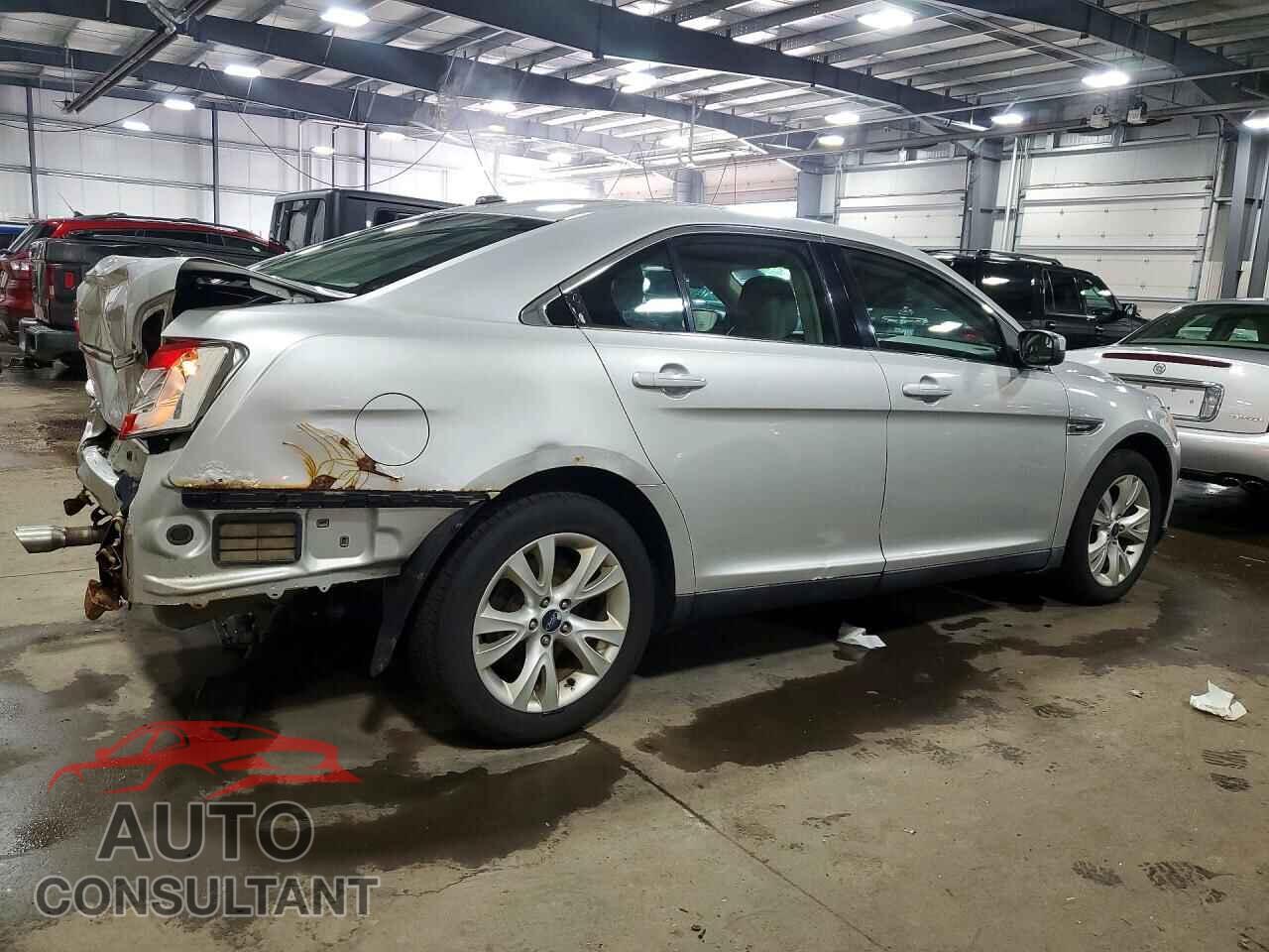 FORD TAURUS 2011 - 1FAHP2EW7BG175143