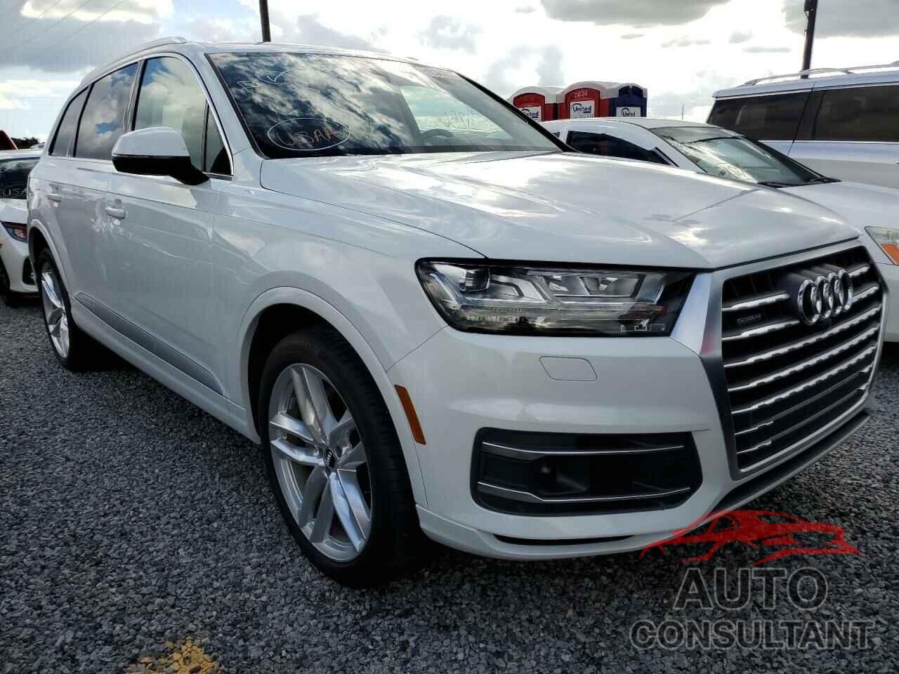 AUDI Q7 2018 - WA1VAAF74JD019877