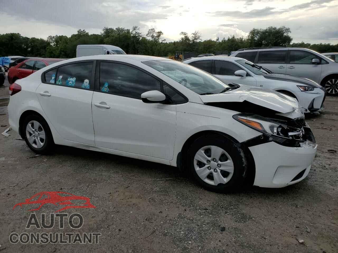 KIA FORTE 2017 - 3KPFK4A72HE017571