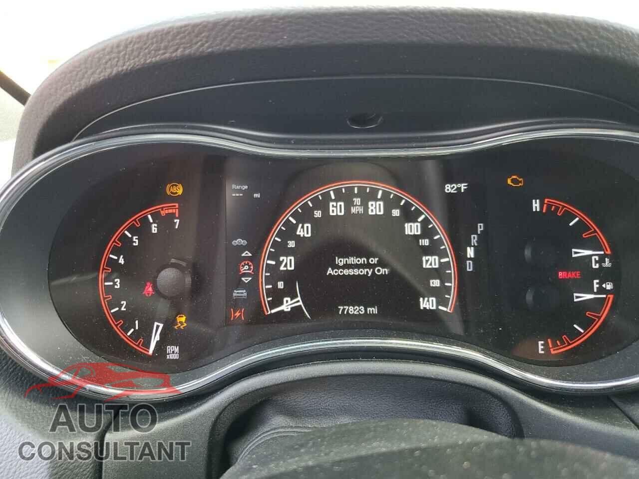 DODGE DURANGO 2018 - 1C4RDJAG2JC486095