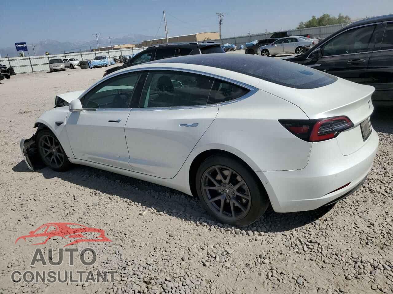 TESLA MODEL 3 2019 - 5YJ3E1EA3KF326577