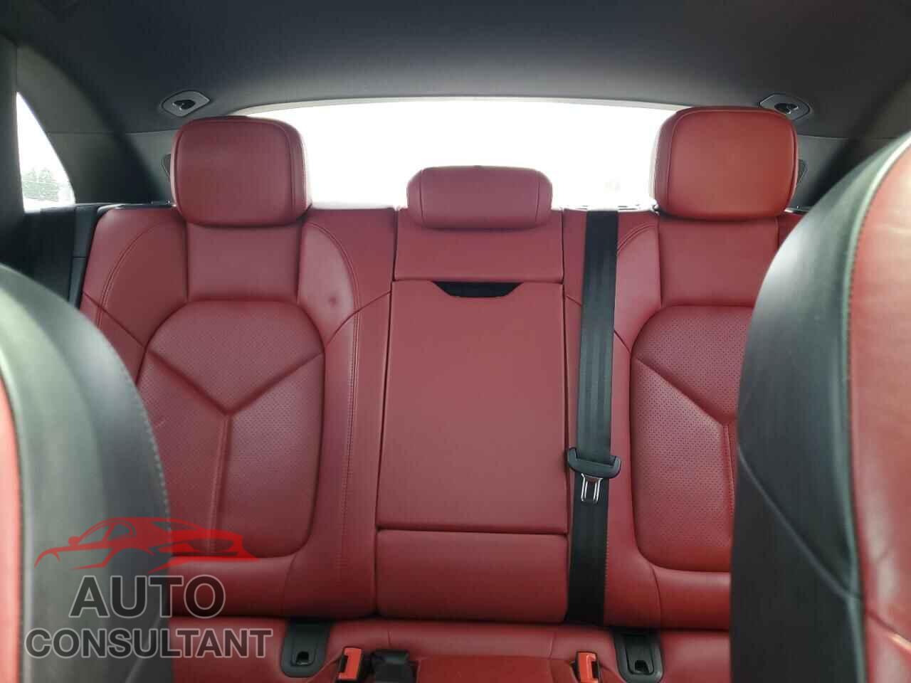 PORSCHE MACAN 2018 - WP1AB2A59JLB37599